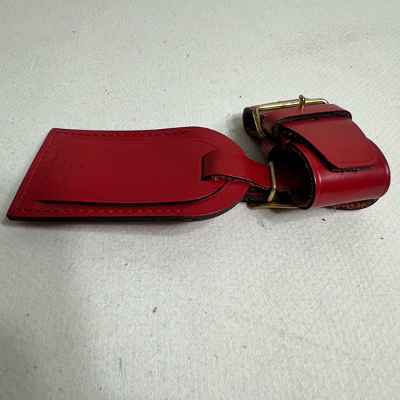 Louis Vuitton Name Tag - Picture 4 of 7